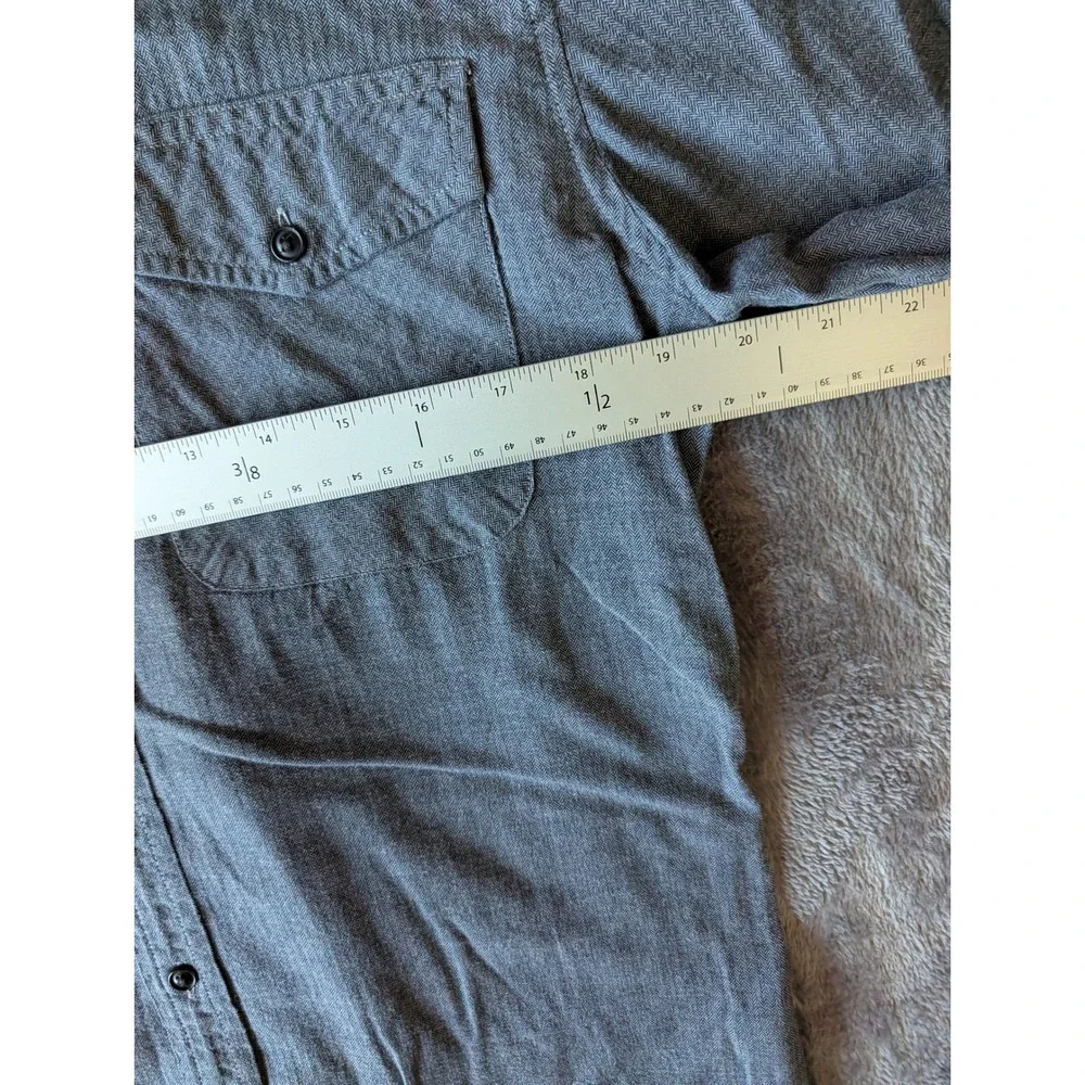 Banana Republic Mens Slim Fit Luxe Flannel Grey Herringbone Button Down Shirt M